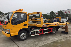 红星哪里有拖车服务